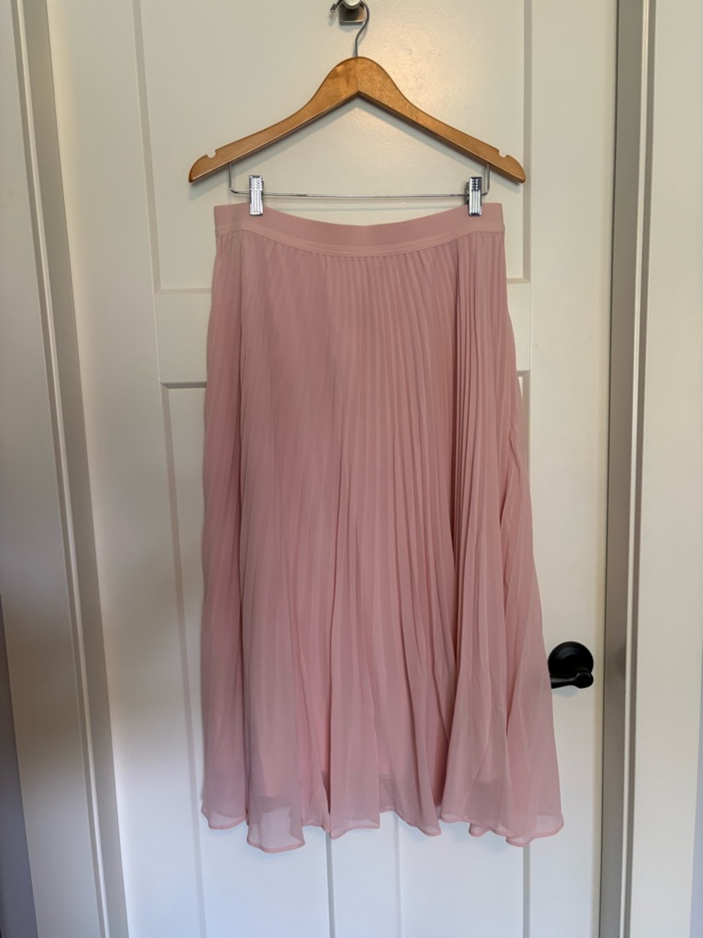 Gentle Fawn Pleated Midi Skirt - Blush Pink